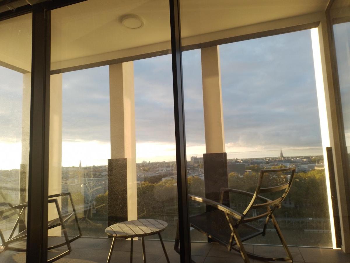 Appartement Standing Vue Panoramique Sur Nantes Bagian luar foto
